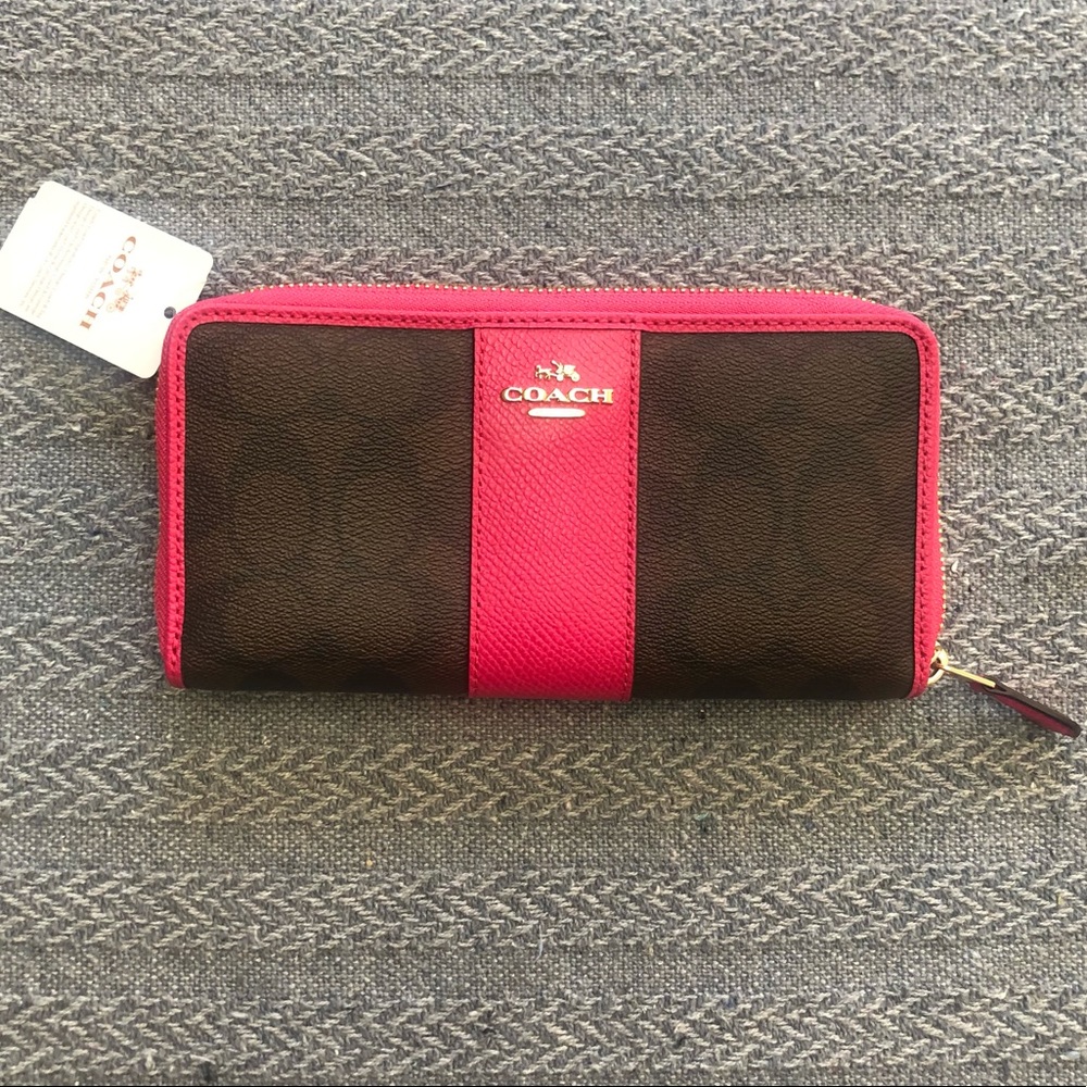 NWT Large Coach Wallet in Brown/Pink Ruby